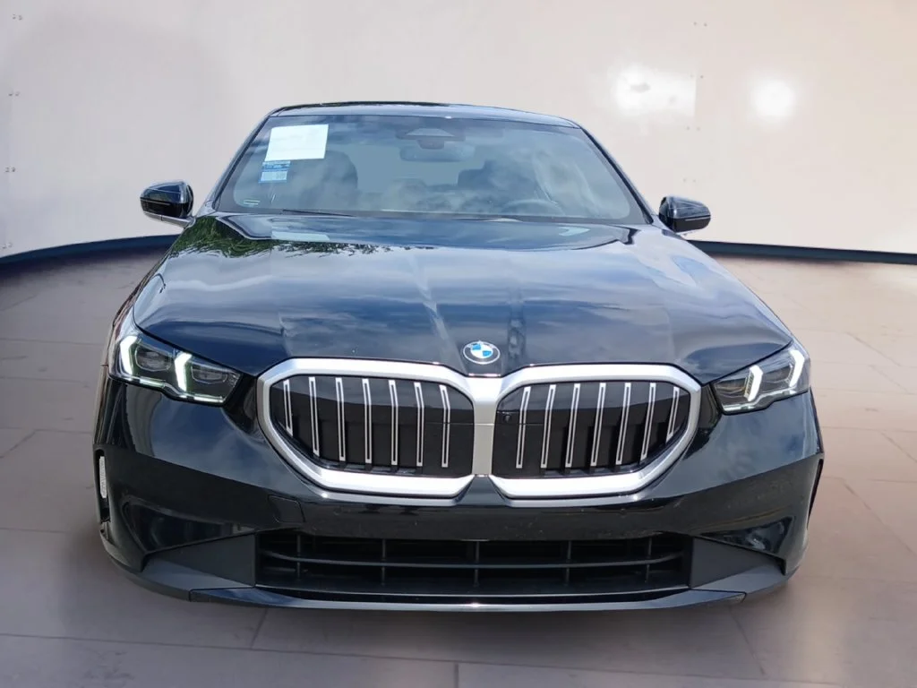 Used 2026 Black BMW 530i xDrive image 2