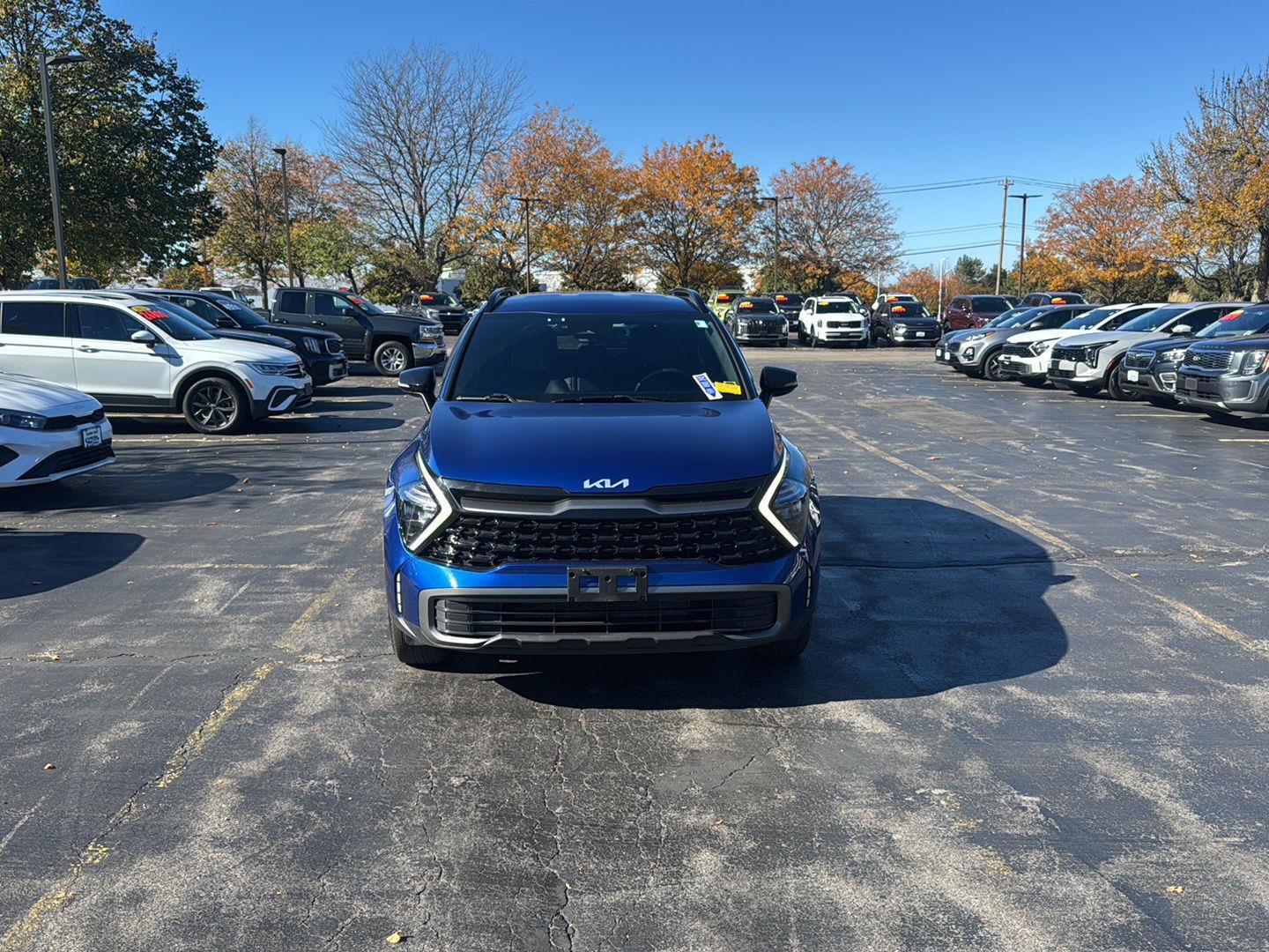 Used 2023 Sapphire Blue Kia X-Line image 4