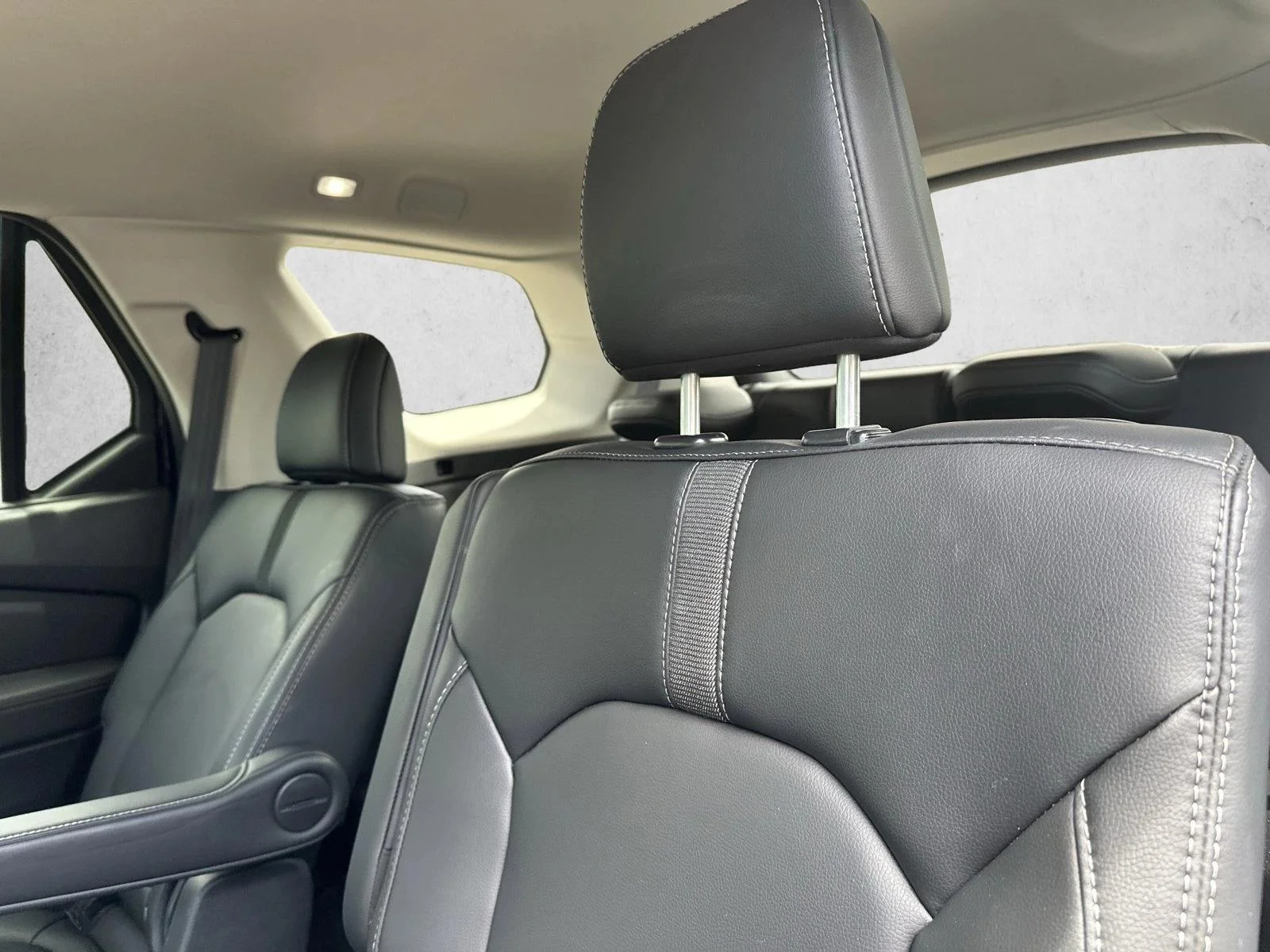 Used 2023 Crystal Black Pearl Honda EX-L 7 Passenger image 23