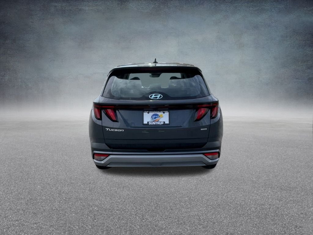 2025 Hyundai Tucson SE - Photo 20