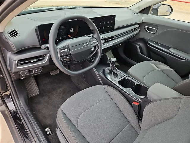 Used 2025 White KIA LXS (IVT) image 12