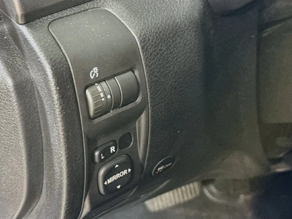 Used 2011 Blue Subaru 2.5X image 10