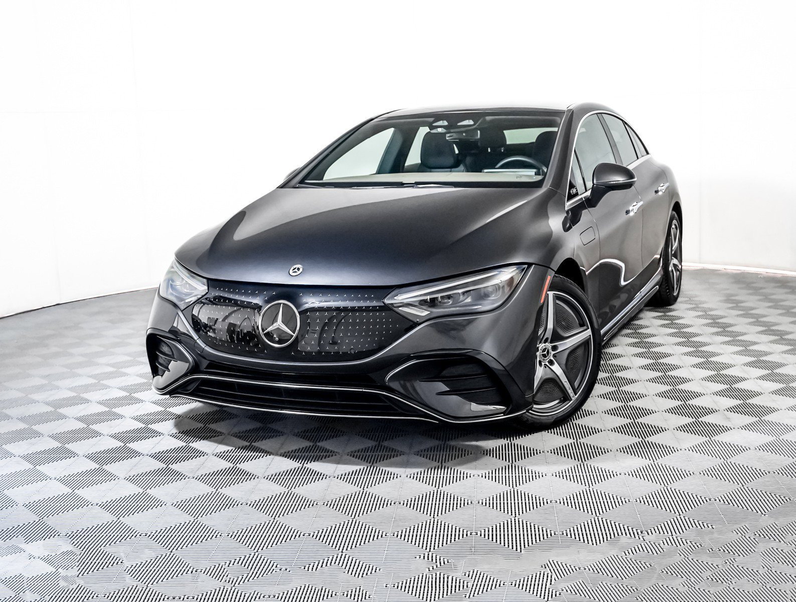 2023 Mercedes-Benz EQE Base