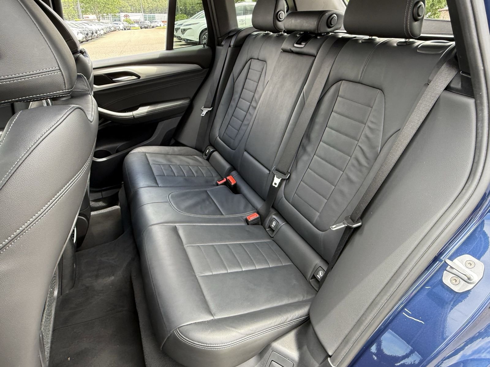 Used 2019 Blue BMW sDrive30i image 18