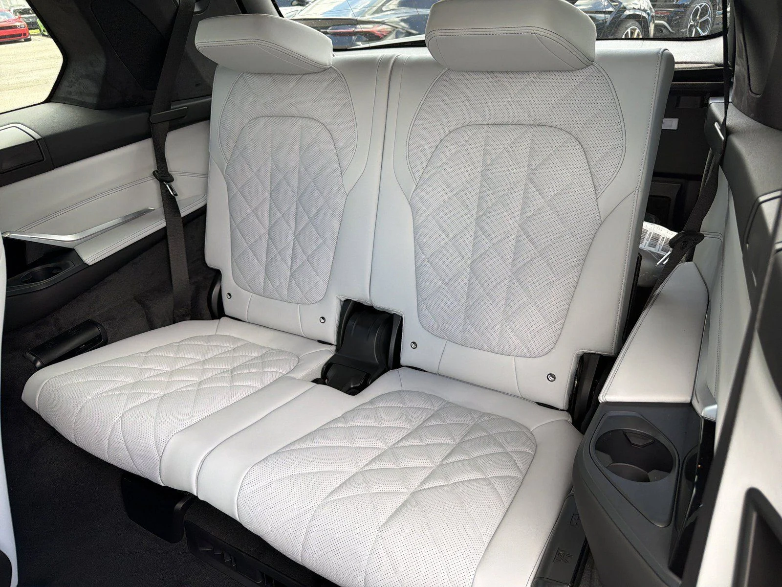 New 2027 Skyscraper Grey Metallic BMW xDrive40i image 24