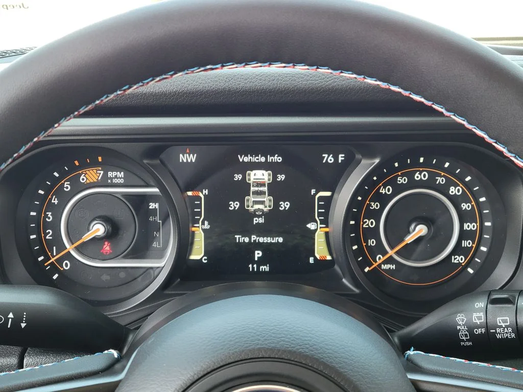 2026 Jeep Wrangler 4-Door photo 5