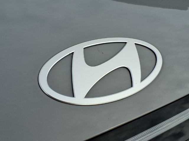Used 2026  Hyundai SEL Sport image 24