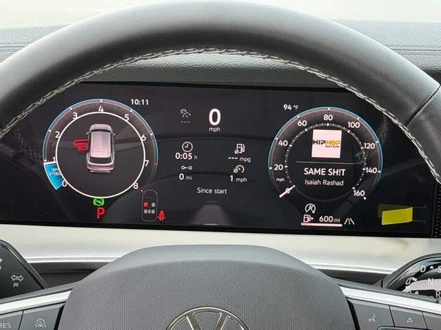 New 2026 Deep Black Pearl Volkswagen 2.0T SE image 18