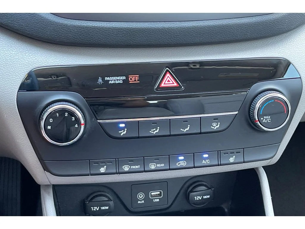 Used 2017 Coliseum Gray Hyundai Sport image 28