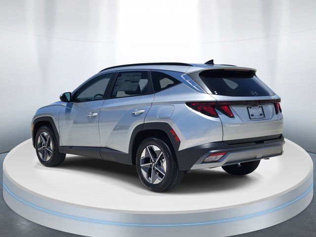New 2026 Silver Hyundai SEL Premium FWD image 3