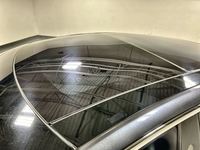Used 2016 Gray Tesla 90D image 22
