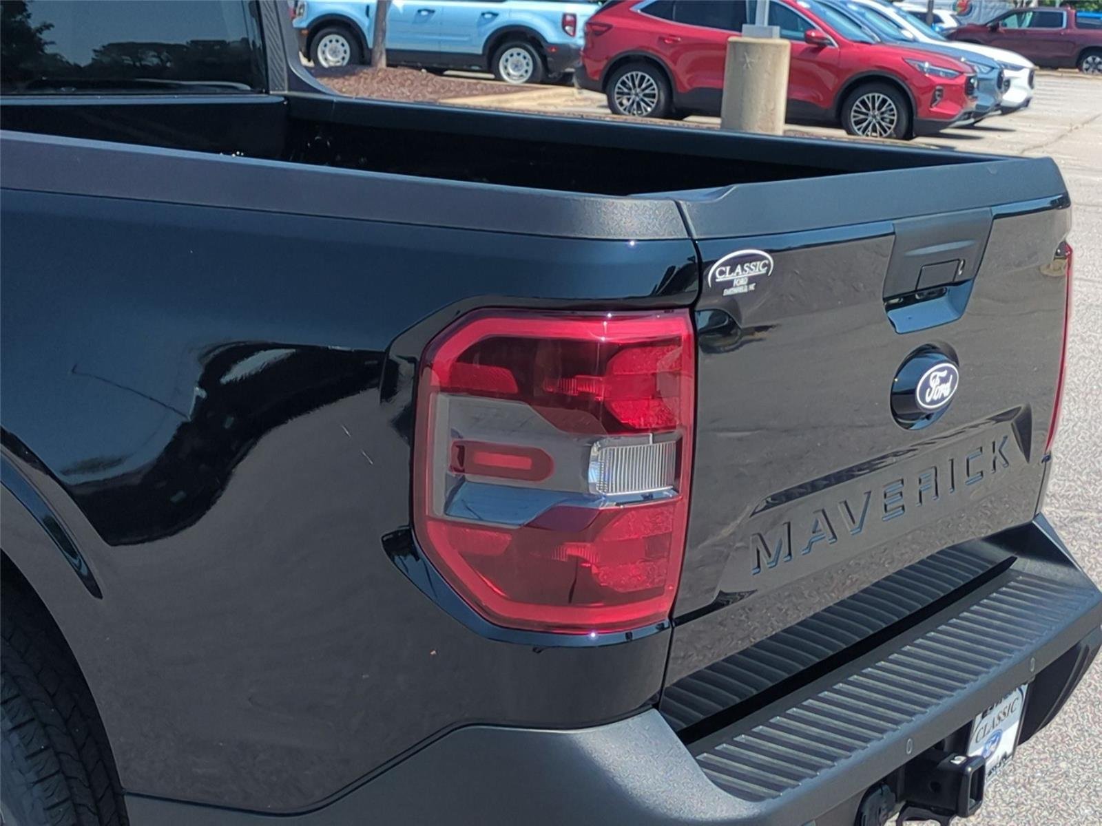 New 2026 Shadow Black Ford XLT image 12
