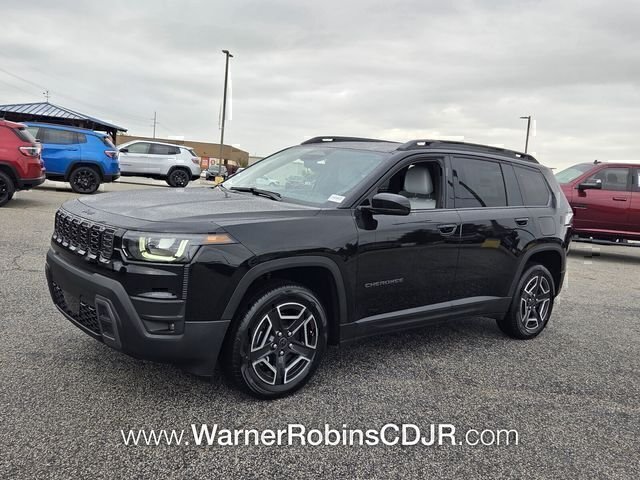 New 2026 Diamond Black Crystal Pearl-Coat Exterior Paint Jeep Limited image 3