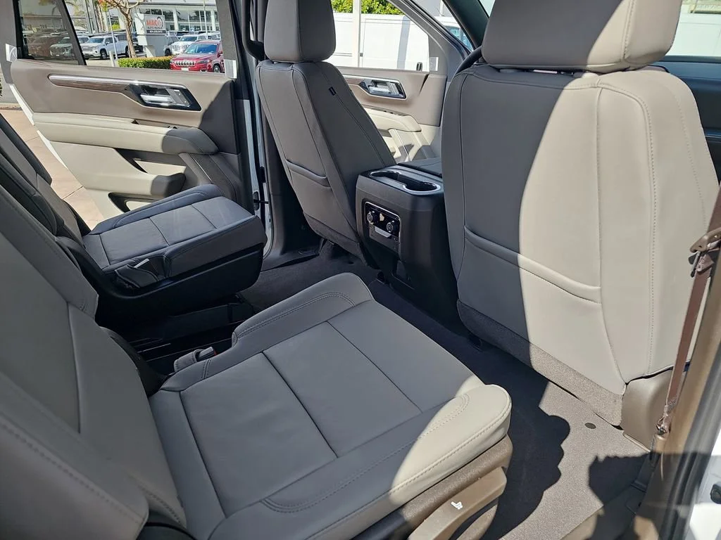 New 2026 Summit White Chevrolet LT image 11