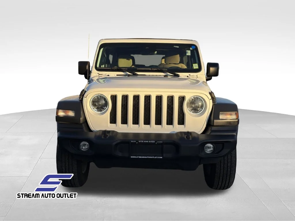 Used 2023 White Jeep Sport S image 2