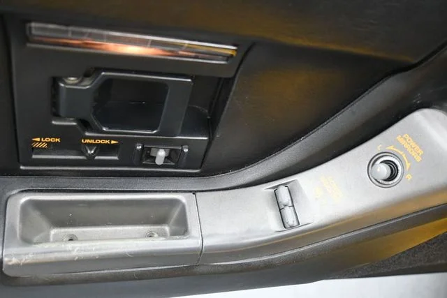 Used 1990 Yellow Chevrolet Base image 6