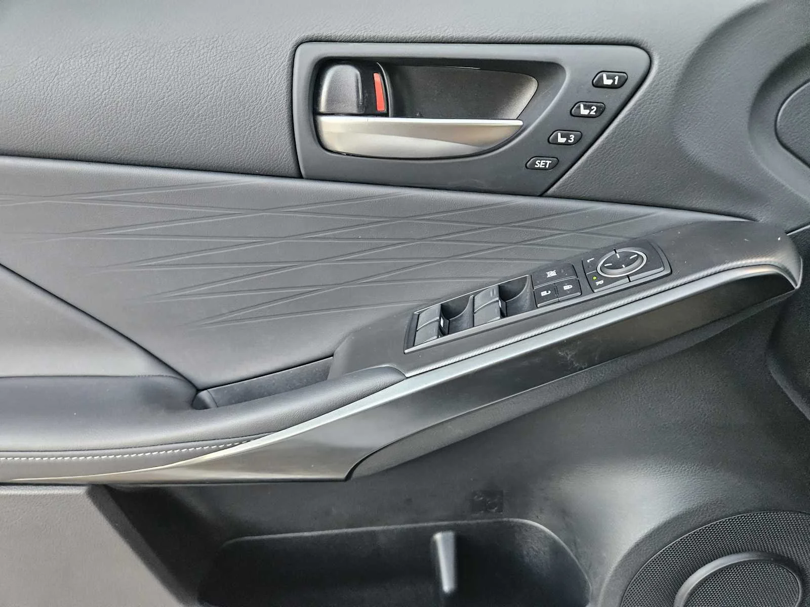 Certified Used 2024 Ultra White Lexus F SPORT image 18