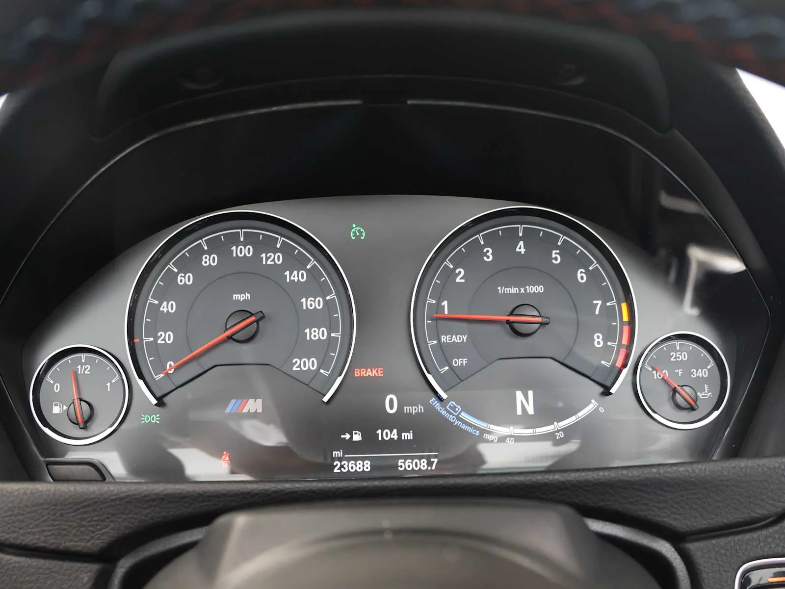 Used 2018 Black Sapphire Metallic BMW  image 16