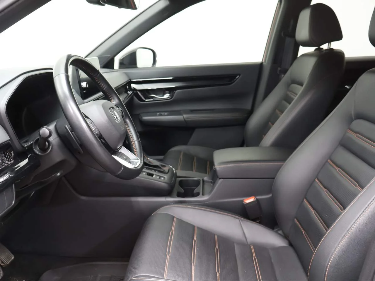 Used 2025 Radiant Red Metallic Honda Sport Touring image 7