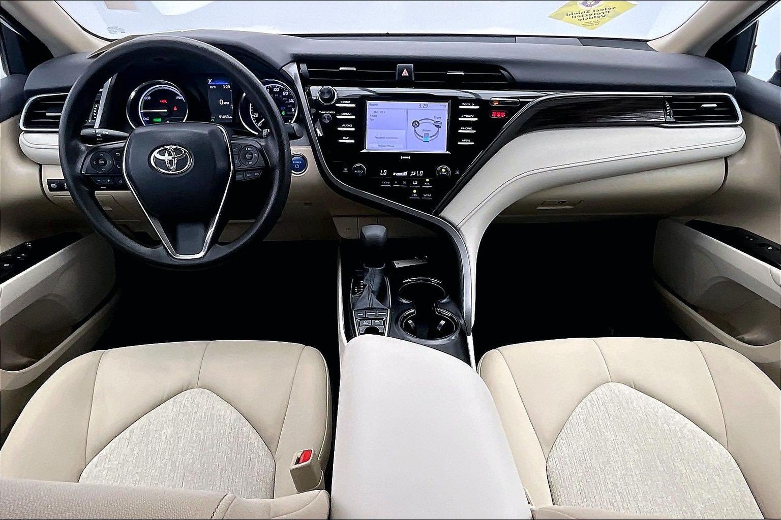 Used 2020 Super White Toyota LE image 15
