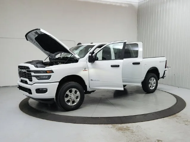 New 2026 White Ram Big Horn image 12