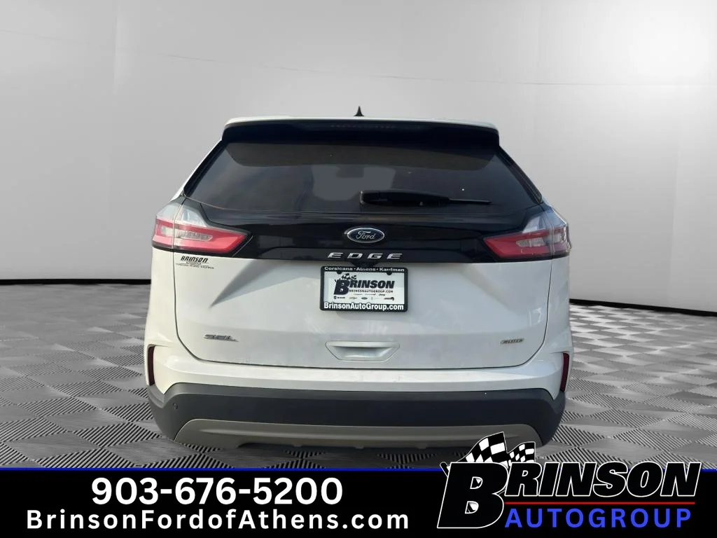 Used 2024 Oxford White Ford SEL image 6