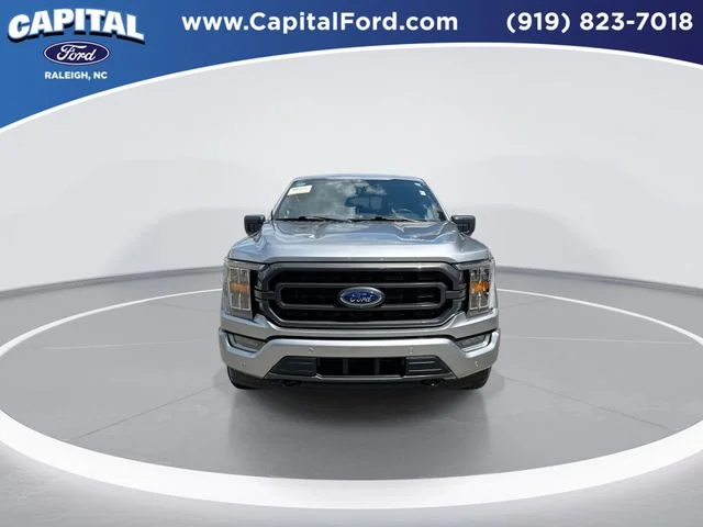 Used 2023 Silver Ford XLT image 3