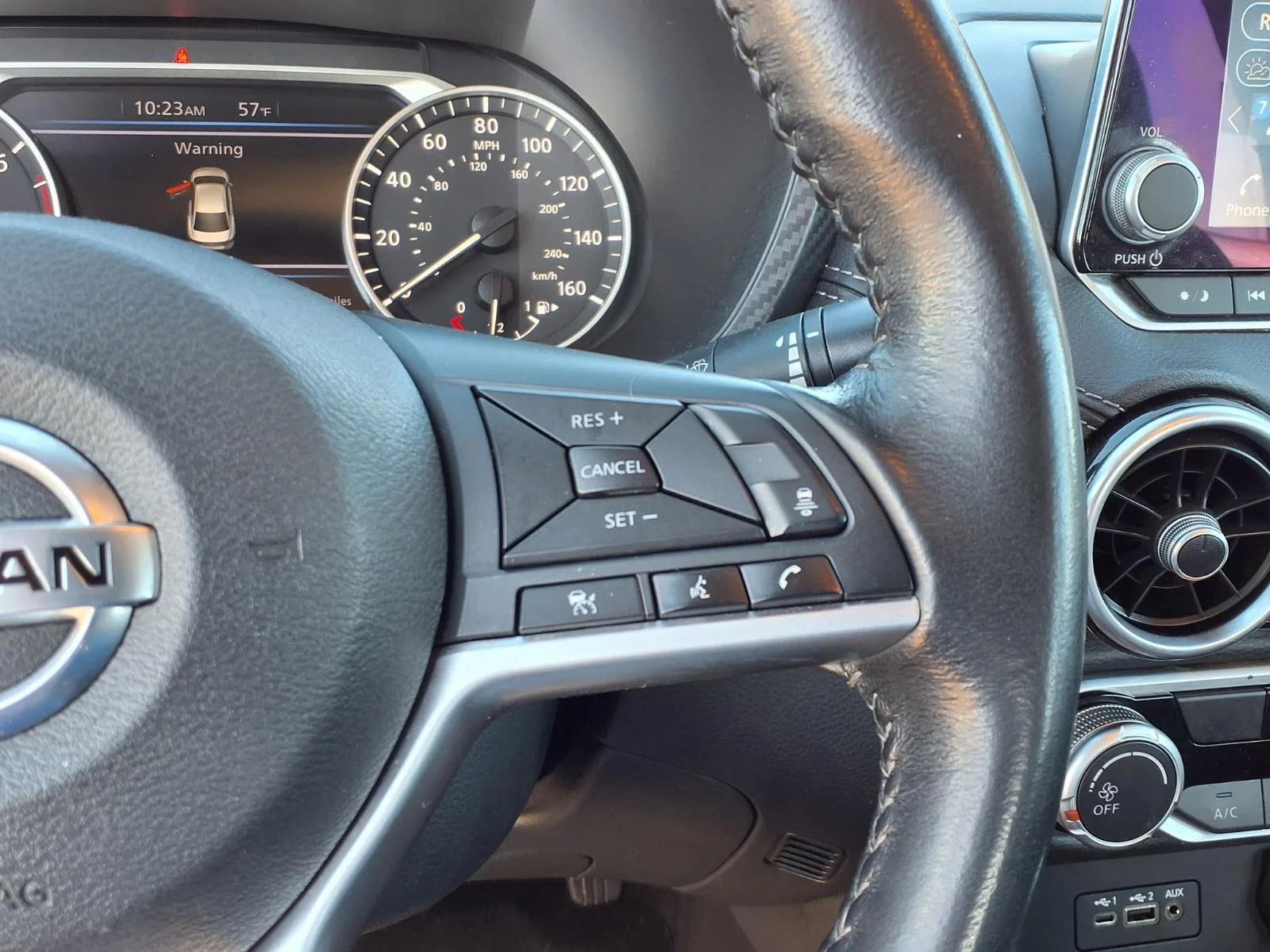 Used 2022 Rosewood Metallic Nissan SV image 28