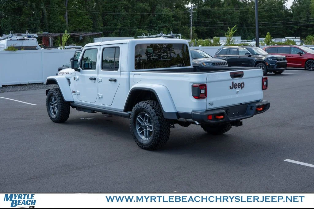 New 2026 Bright White Clear-Coat Exterior Paint Jeep Mojave image 4