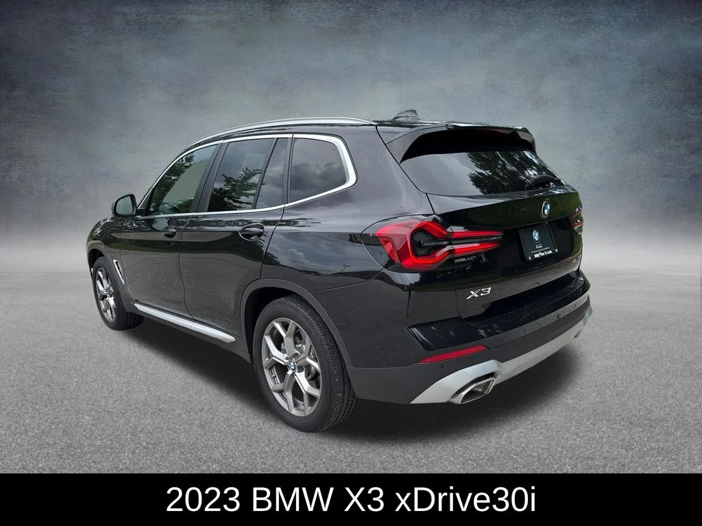Used 2023 Black BMW xDrive30i image 3