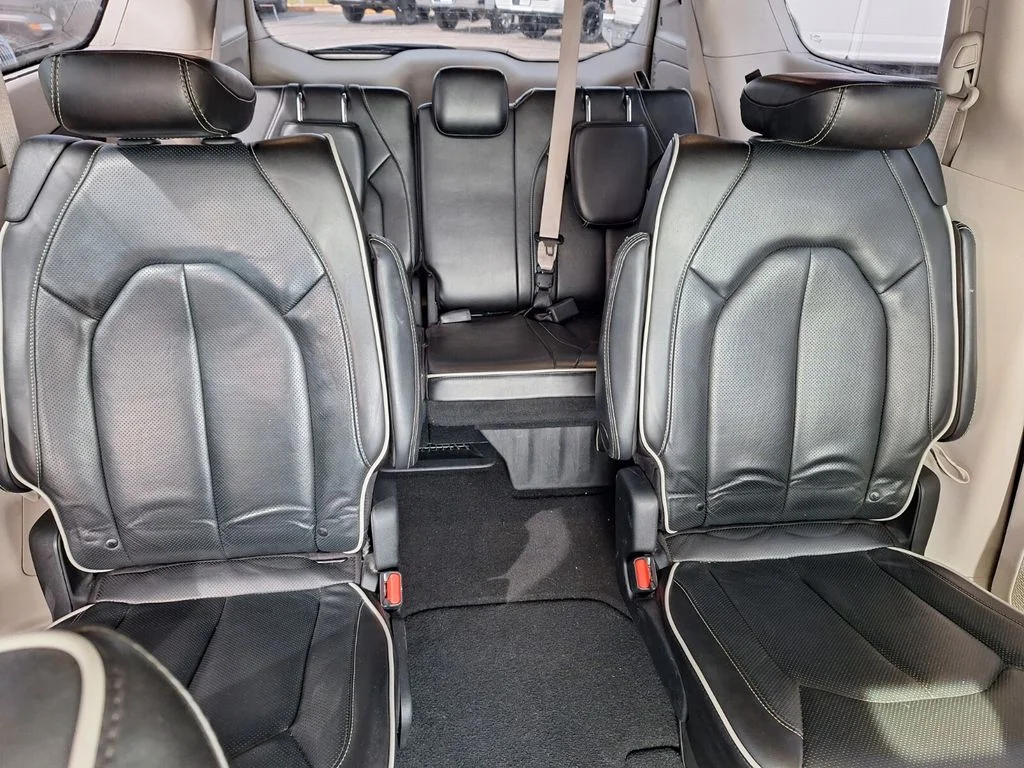 2023 Chrysler Pacifica Limited - Photo 34
