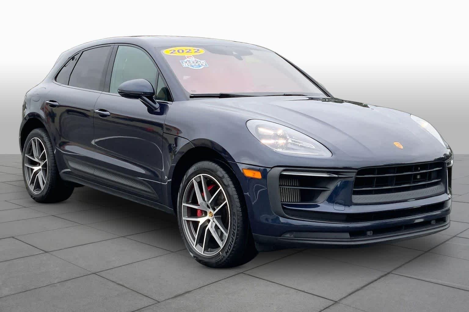 Used 2022 Night Blue Metallic Porsche S image 2