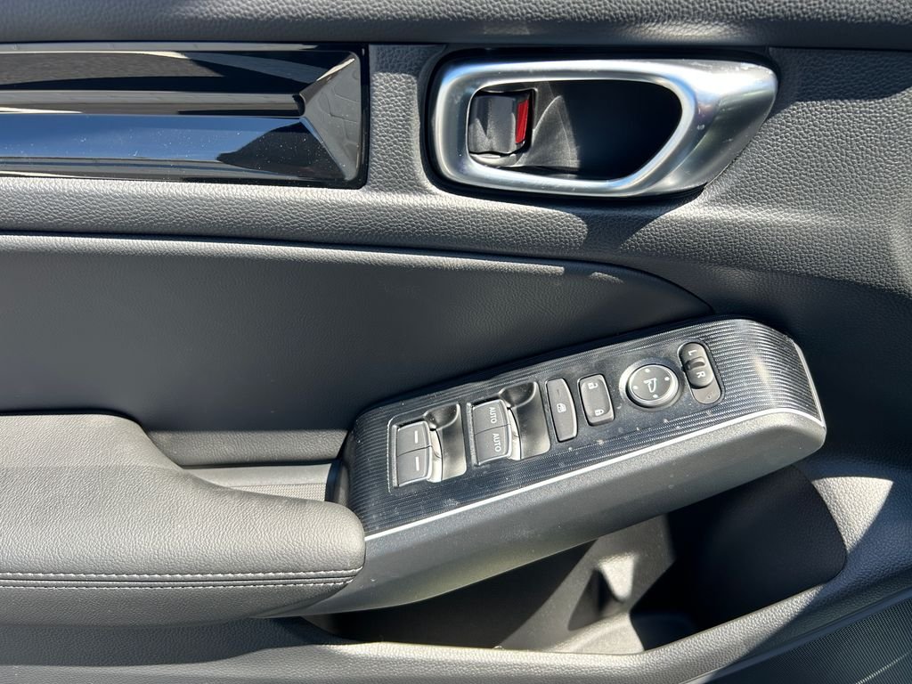 2026 Honda Civic Hatchback Sport Touring - Photo 26