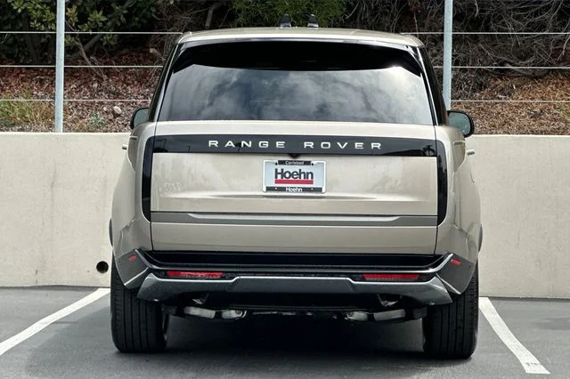 New 2026 Batumi Gold Land Rover SE image 4