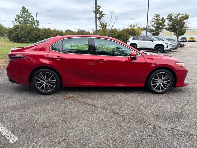 Used 2024 Red Toyota XLE image 10