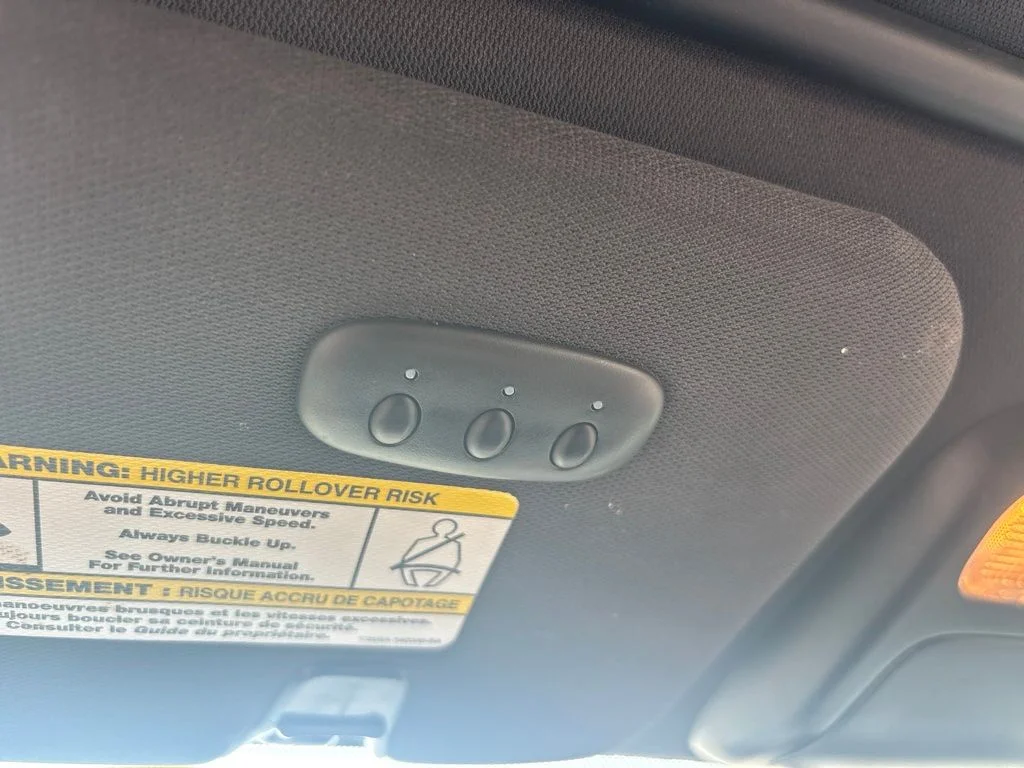 Used 2011 Blue Ford Limited image 16