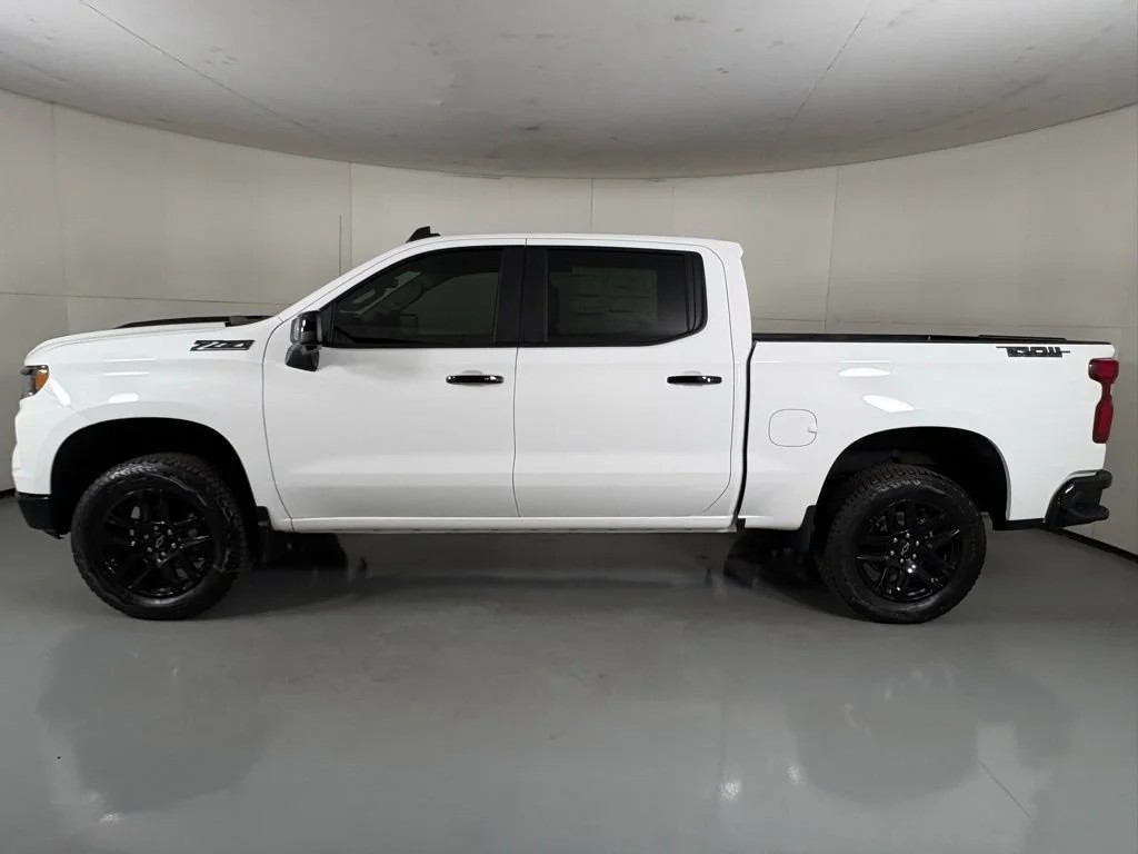 New 2026 Summit White Chevrolet LT Trail Boss image 7