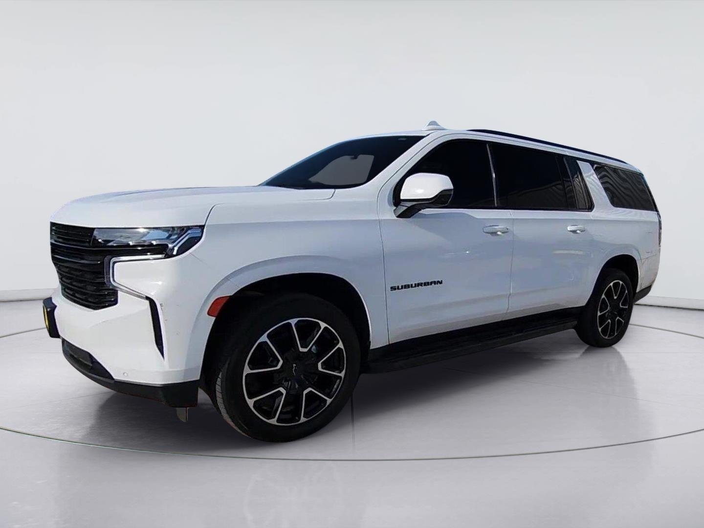 2024 Chevrolet Suburban RST - 3