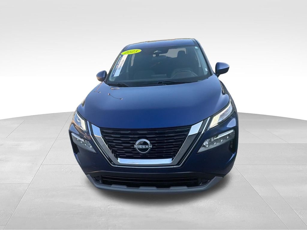 Used 2023 Blue Nissan SV image 8