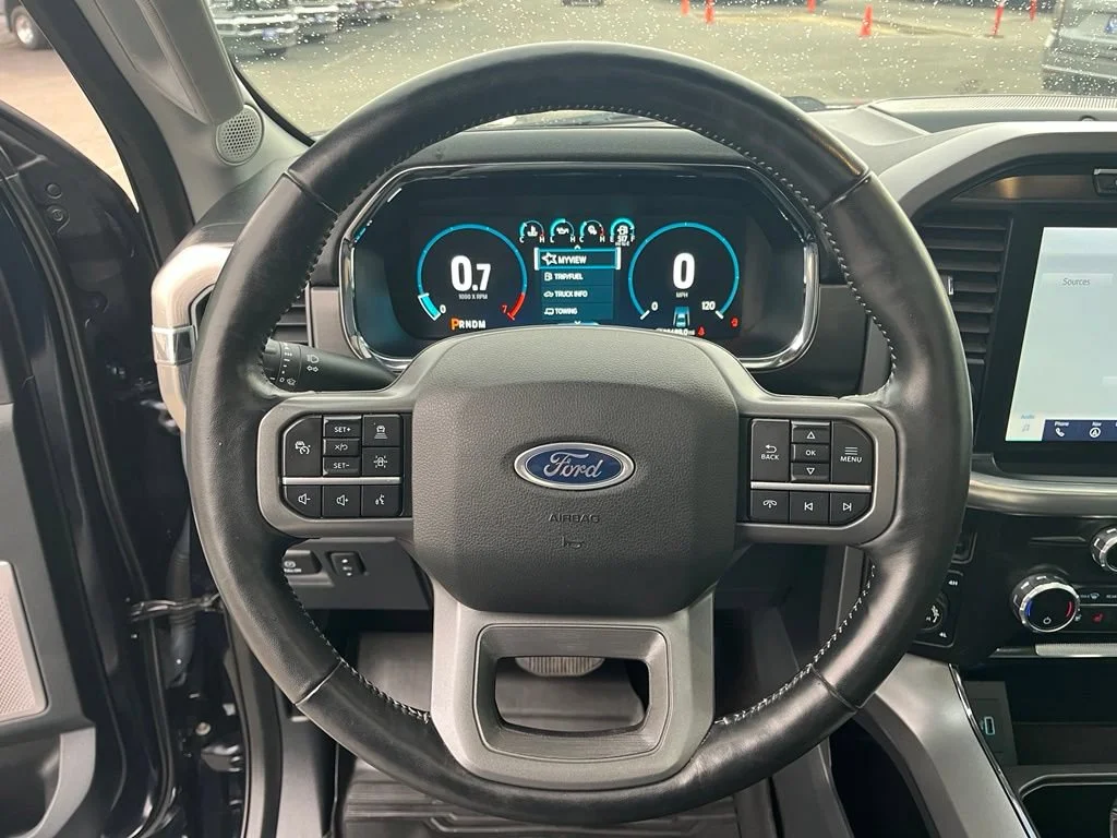 Used 2021 Blue Ford XL image 11