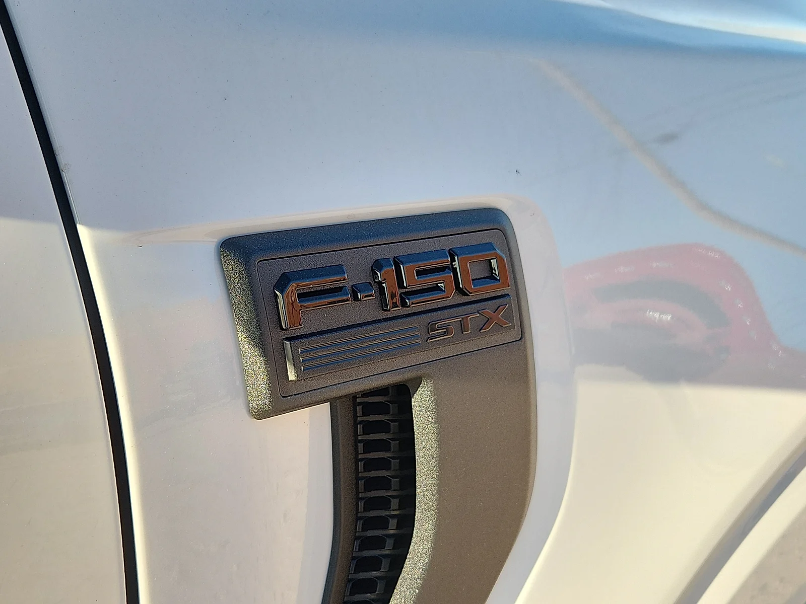 New 2026 Oxford White Ford STX image 10