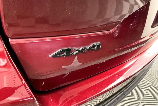 Used 2025 Red Jeep Altitude X image 23