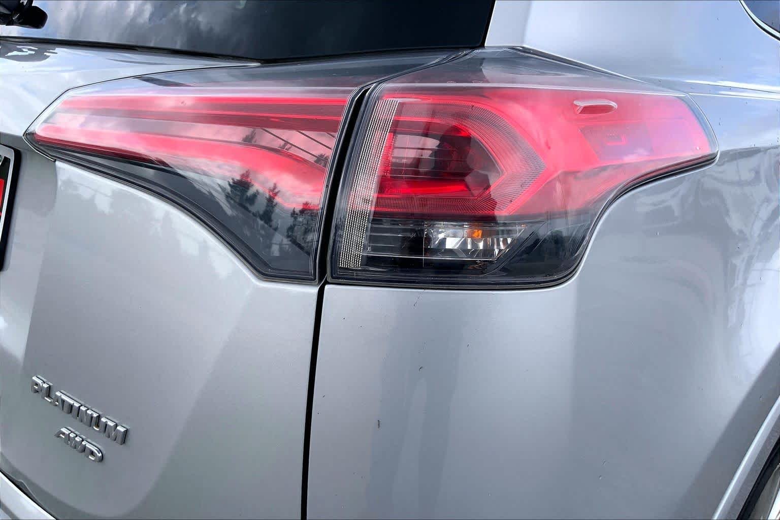 Used 2017 Silver Sky Metallic Toyota Platinum image 30