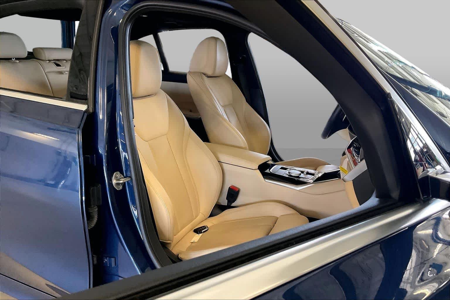 Used 2024 Phytonic Blue Metallic BMW 330i image 8
