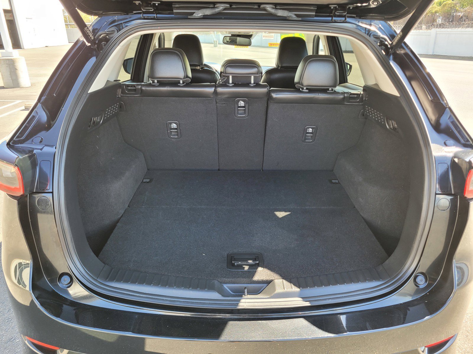 Used 2025 Jet Black Mica Mazda 2.5 S Preferred Package image 10
