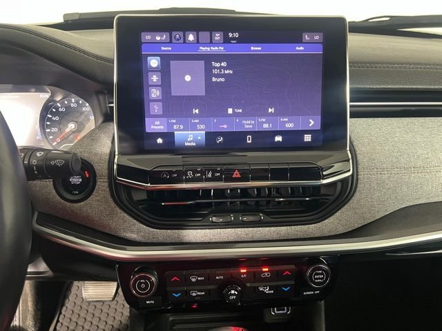 Certified Used 2022 White Jeep Latitude Lux image 23