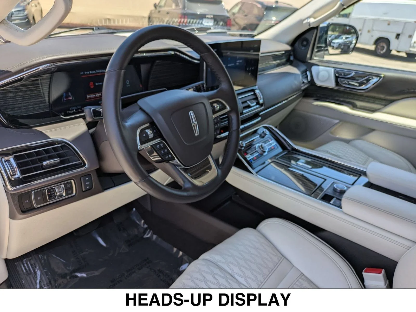 Used 2023 White Lincoln Black Label image 11