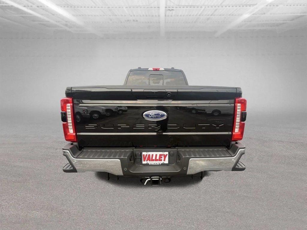 New 2026 Agate Black Metallic Ford F-450® Lariat® image 4