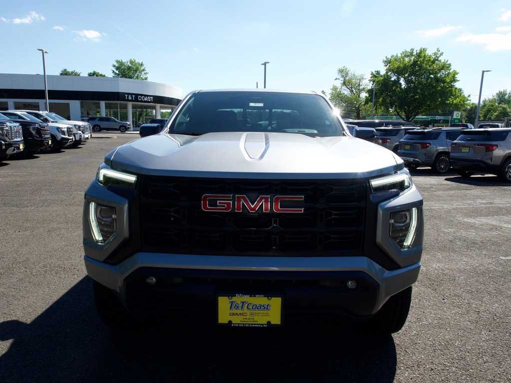 New 2026 Sterling Metallic GMC Elevation image 2