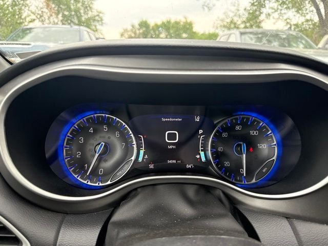 Used 2025 Black Chrysler Select image 14